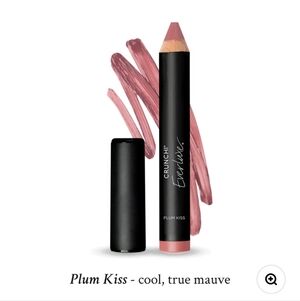 NWT- Crunchi Everluxe Lip Crayon